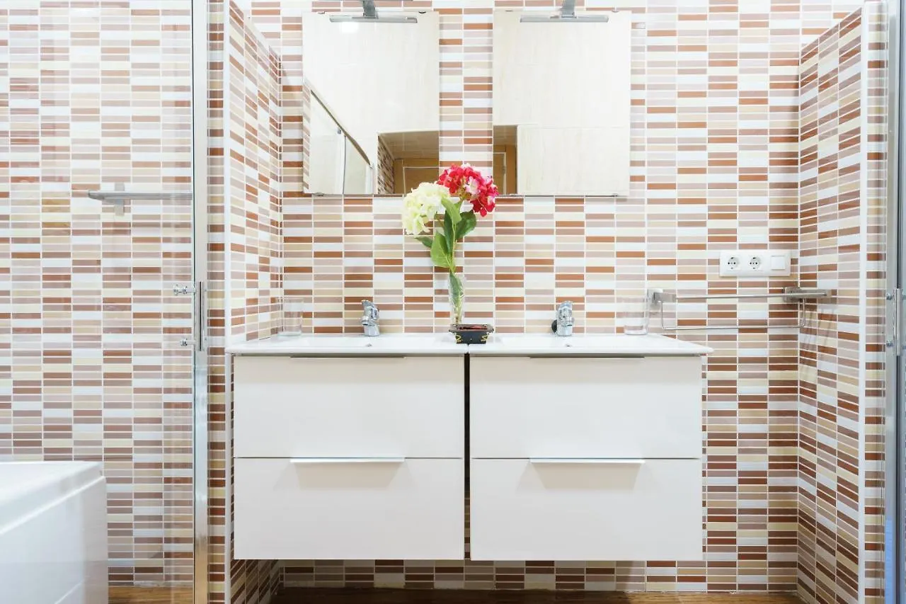 Hotel Carlos V Jerez By Vivere Stays Jerez de la Frontera